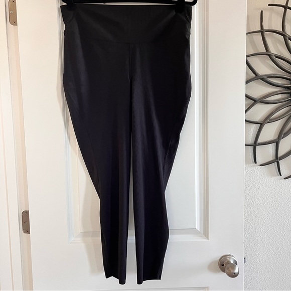 Lululemon Align High-Rise Ribbed Pant 25” - Picture 1 of 5